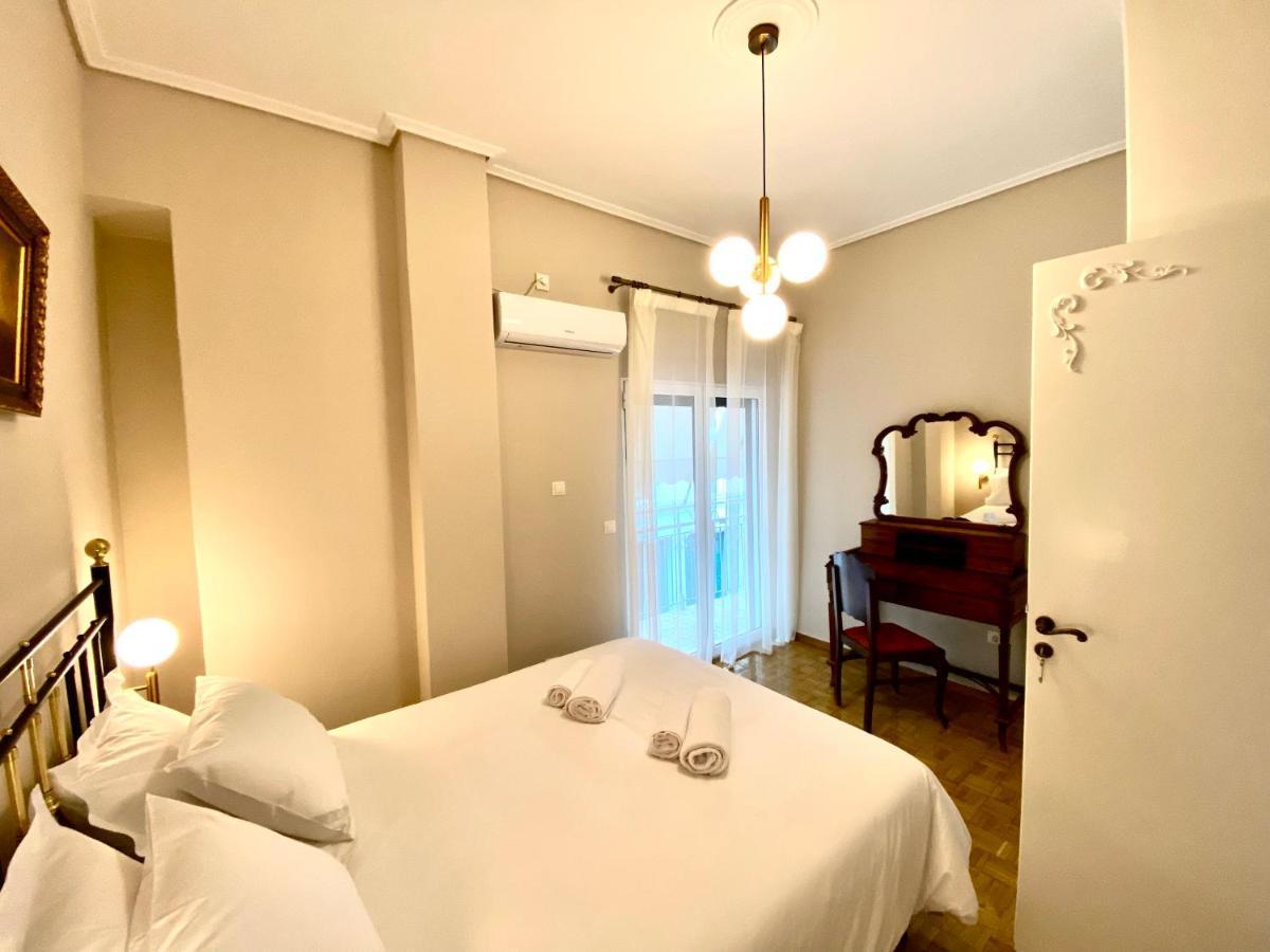 Athenian Condo Екстериор снимка